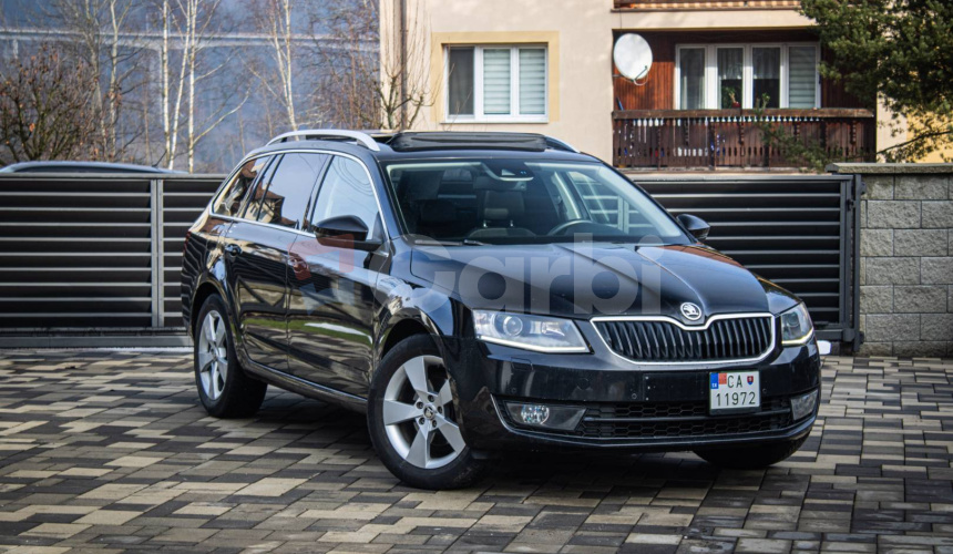 Škoda Octavia Combi 2.0 TDI DSG Style, Pano, Alcantara, Canton, Kessy, nové rozvody