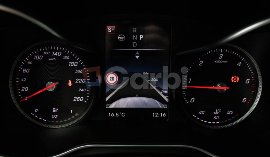 Mercedes-Benz GLC SUV 250D 4MATIC A/T Nelakované, po servise