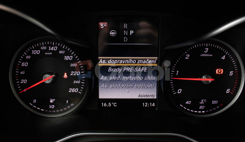 Mercedes-Benz GLC SUV 250D 4MATIC A/T Nelakované, po servise