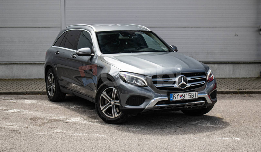 Mercedes-Benz GLC SUV 250D 4MATIC A/T Nelakované, po servise