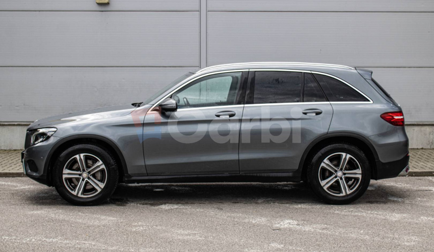 Mercedes-Benz GLC SUV 250D 4MATIC A/T Nelakované, po servise