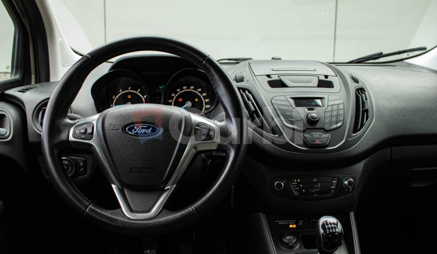 Ford Tourneo Courier 1.0 EcoBoost Trend