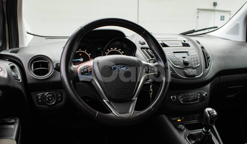 Ford Tourneo Courier 1.0 EcoBoost Trend