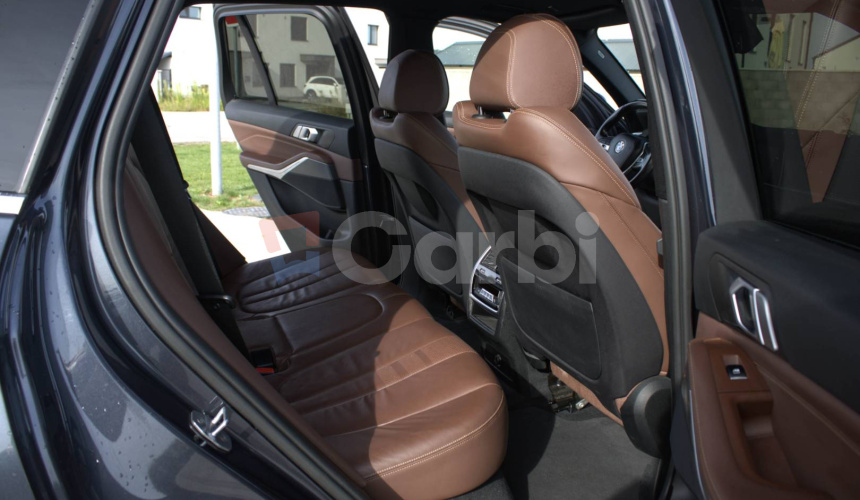 BMW X5 xDrive30d A/T