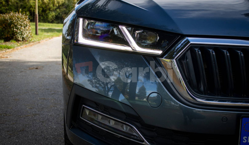 Škoda Octavia Combi 2.0 TDI Style 4x4 DSG, 147kW, Webasto, Ťažné, 1 majiteľ, SK auto