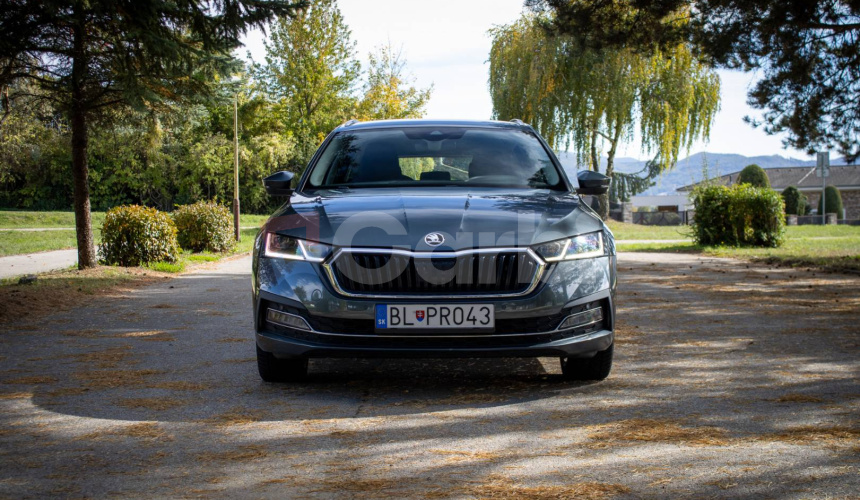 Škoda Octavia Combi 2.0 TDI Style 4x4 DSG, 147kW, Webasto, Ťažné, 1 majiteľ, SK auto