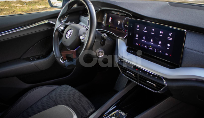 Škoda Octavia Combi 2.0 TDI Style 4x4 DSG, 147kW, Webasto, Ťažné, 1 majiteľ, SK auto