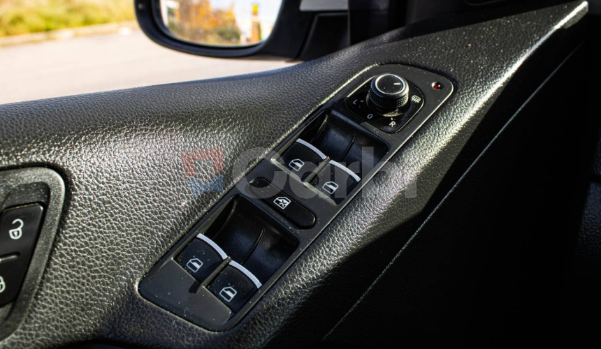 Volkswagen Tiguan R-Line 2.0 TDI 135kW, 4X4, DSG, Koža