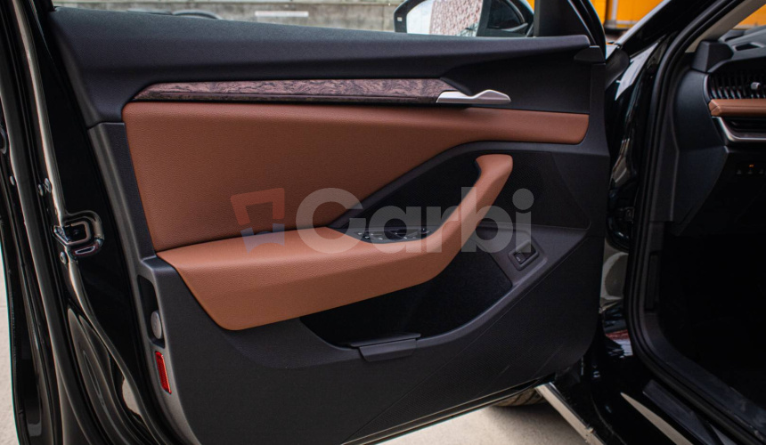 Škoda Superb Combi 2.0 TDI SCR 4x4 L&K Cognac interiér, HUD, Masáž, ťažné, DPH, nové - na značk
