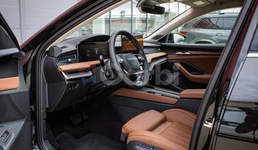Škoda Superb Combi 2.0 TDI SCR 4x4 L&K Cognac interiér, HUD, Masáž, ťažné, DPH, nové - na značk