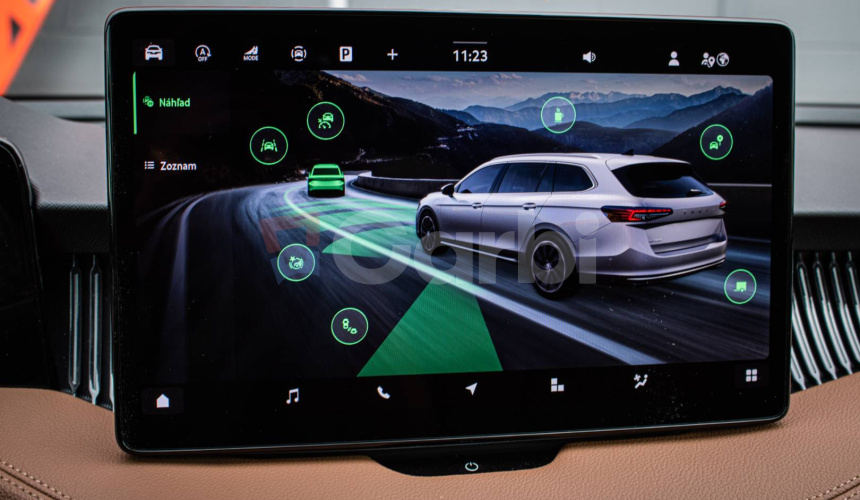 Škoda Superb Combi 2.0 TDI SCR 4x4 L&K Cognac interiér, HUD, Masáž, ťažné, DPH, nové - na značk