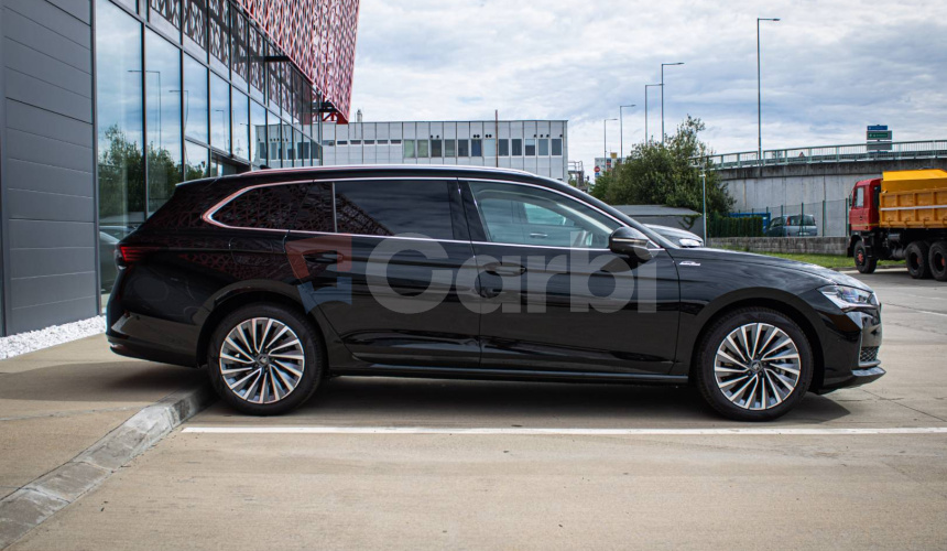 Škoda Superb Combi 2.0 TDI SCR 4x4 L&K Cognac interiér, HUD, Masáž, ťažné, DPH, nové - na značk