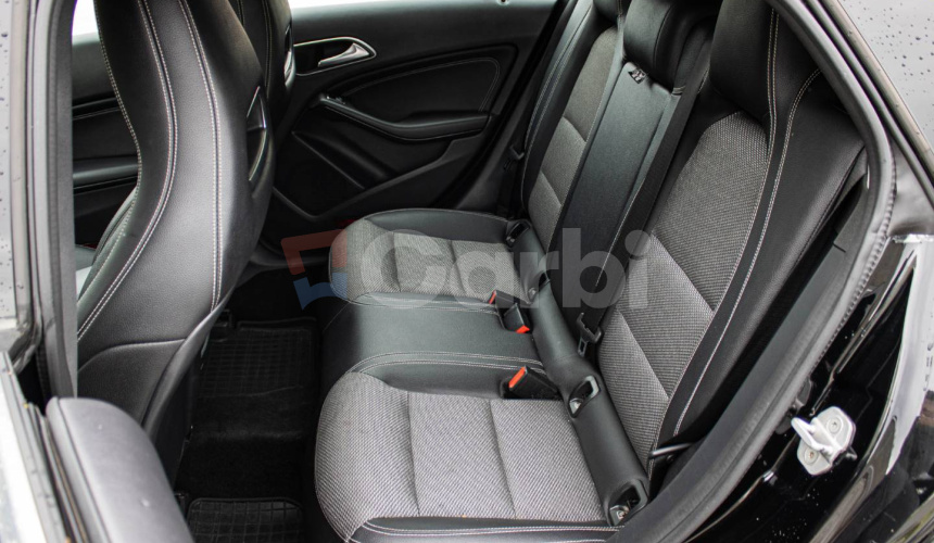 Mercedes-Benz CLA Shooting Brake SB 180 d A/T