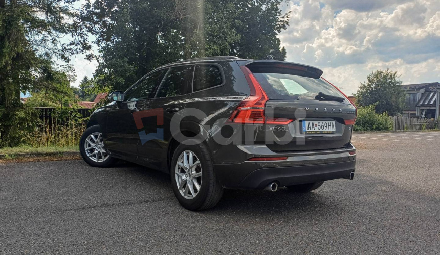 Volvo XC60 D4 Momentum A/T