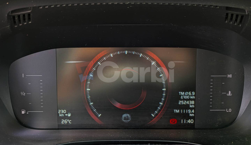 Volvo XC60 D4 Momentum A/T