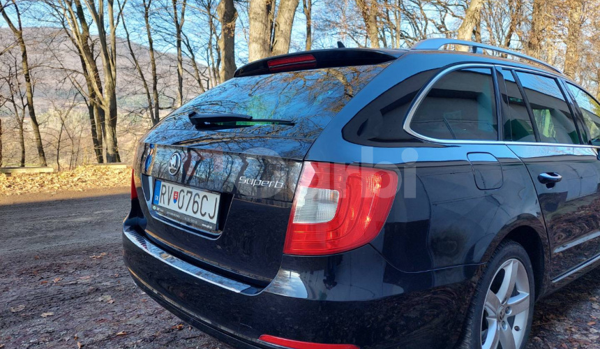 Škoda Superb Combi 2.0 TDI CR 140k Ambition