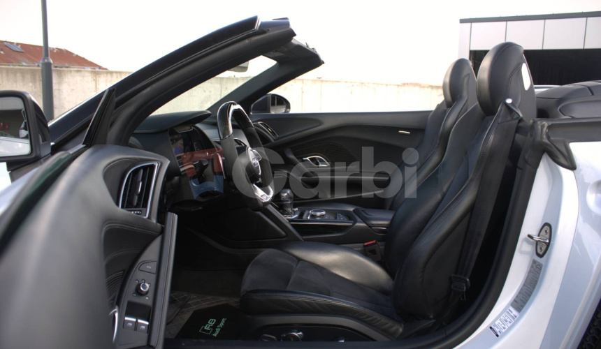 Audi R8 Spyder 5.2 FSI V10 quattro S tronic