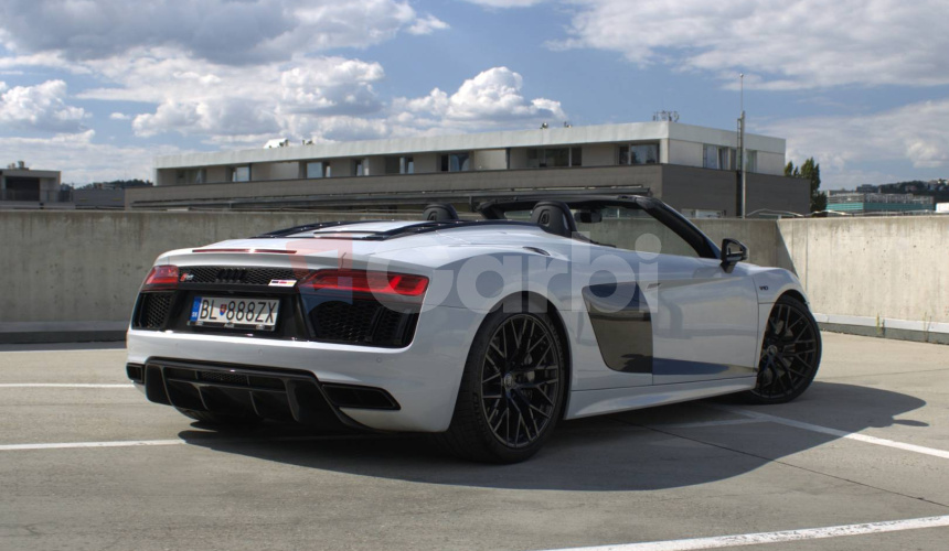 Audi R8 Spyder 5.2 FSI V10 quattro S tronic