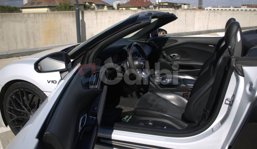 Audi R8 Spyder 5.2 FSI V10 quattro S tronic
