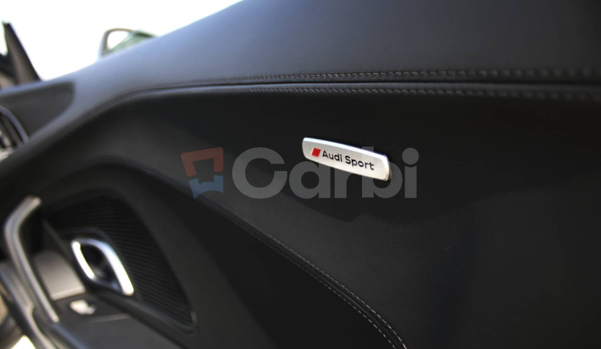 Audi R8 Spyder 5.2 FSI V10 quattro S tronic