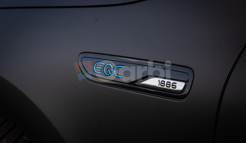 EQC 400 4Matic edícia 1886, burmester, HUD, asistenti, strešné okno, nelakované