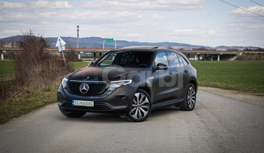 EQC 400 4Matic edícia 1886, burmester, HUD, asistenti, strešné okno, nelakované