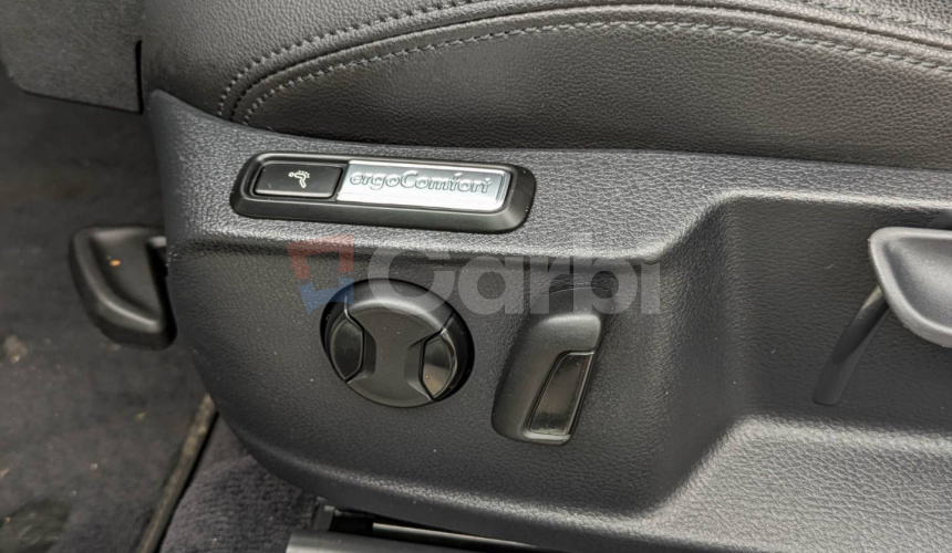 Volkswagen Passat Variant 2.0 TDI 190k BMT SCR Highline R-Line DSG