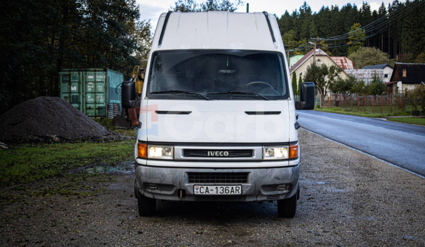 Iveco Daily 35C12 V (L4H2) 1. Majiteľ, slovenské, po ochrane podvozka, odpočet DPH