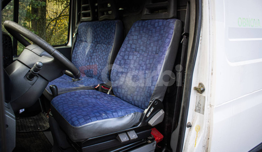 Iveco Daily 35C12 V (L4H2) 1. Majiteľ, slovenské, po ochrane podvozka, odpočet DPH