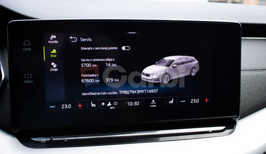 Škoda Octavia Combi 2.0 TDI DSG Style, Matrix LED, HUD, ťažné, KESSY, nelakované, DPH