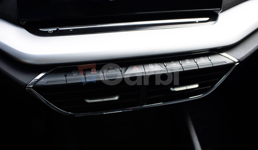 Škoda Octavia Combi 2.0 TDI DSG Style, Matrix LED, HUD, ťažné, KESSY, nelakované, DPH
