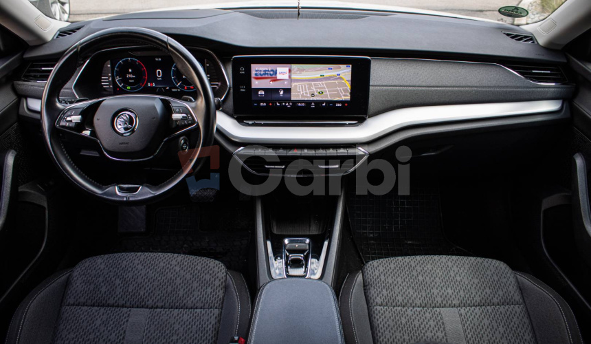 Škoda Octavia Combi 2.0 TDI DSG Style, Matrix LED, HUD, ťažné, KESSY, nelakované, DPH