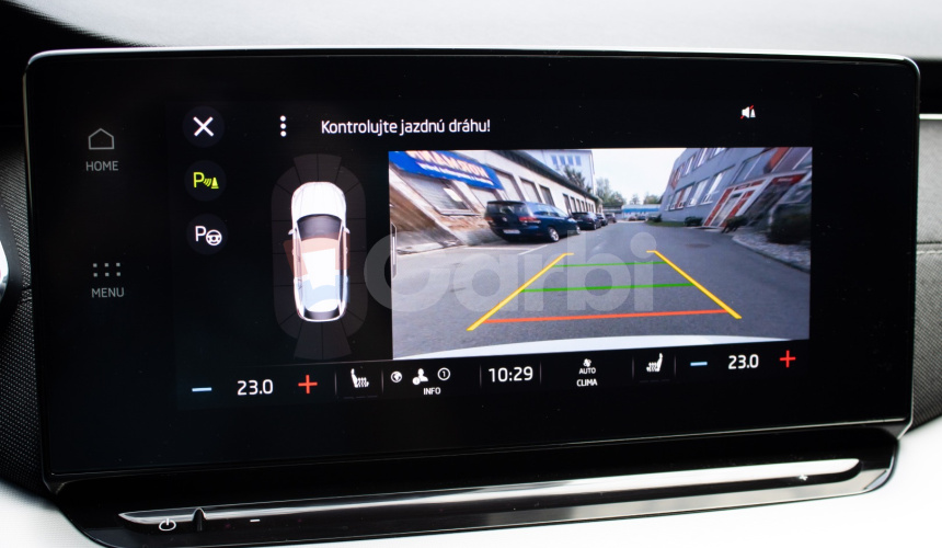 Škoda Octavia Combi 2.0 TDI DSG Style, Matrix LED, HUD, ťažné, KESSY, nelakované, DPH