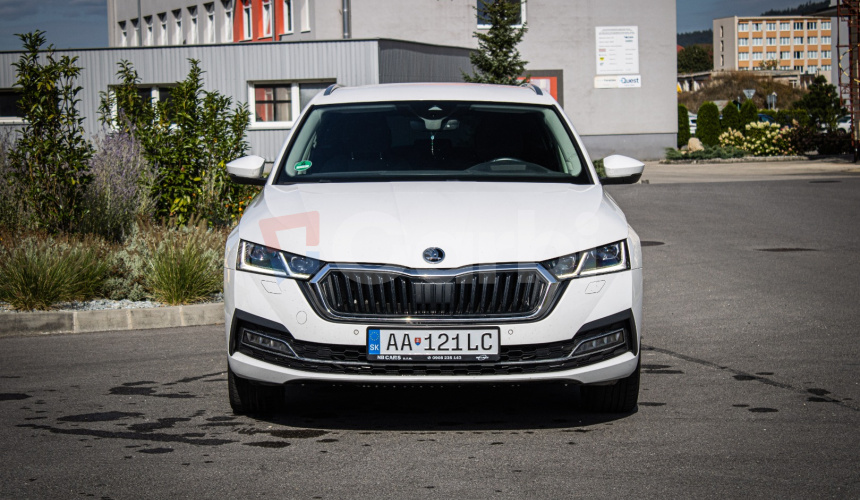 Škoda Octavia Combi 2.0 TDI DSG Style, Matrix LED, HUD, ťažné, KESSY, nelakované, DPH