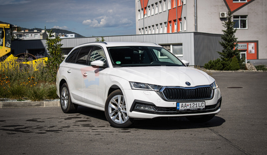 Škoda Octavia Combi 2.0 TDI DSG Style, Matrix LED, HUD, ťažné, KESSY, nelakované, DPH