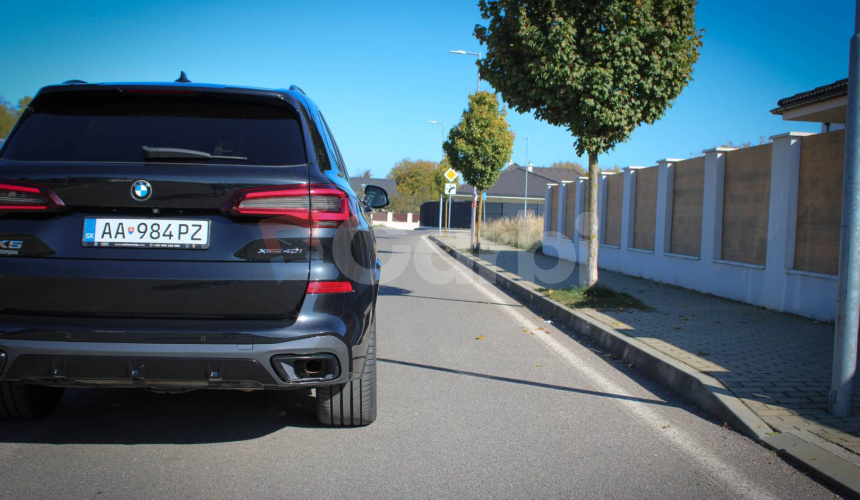 BMW X5 xDrive40i mHEV A/T
