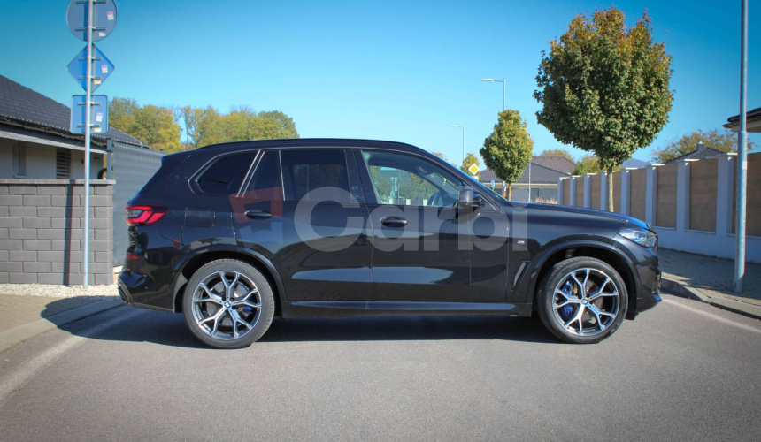 BMW X5 xDrive40i mHEV A/T
