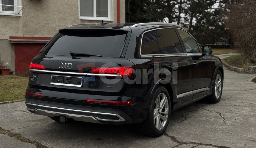 Audi Q7 3.0 TFSI 245KW USA 7 miest