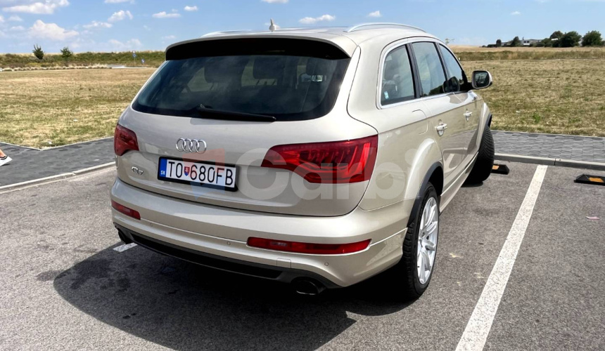 Audi Q7 3.0 TFSI quattro tiptronic