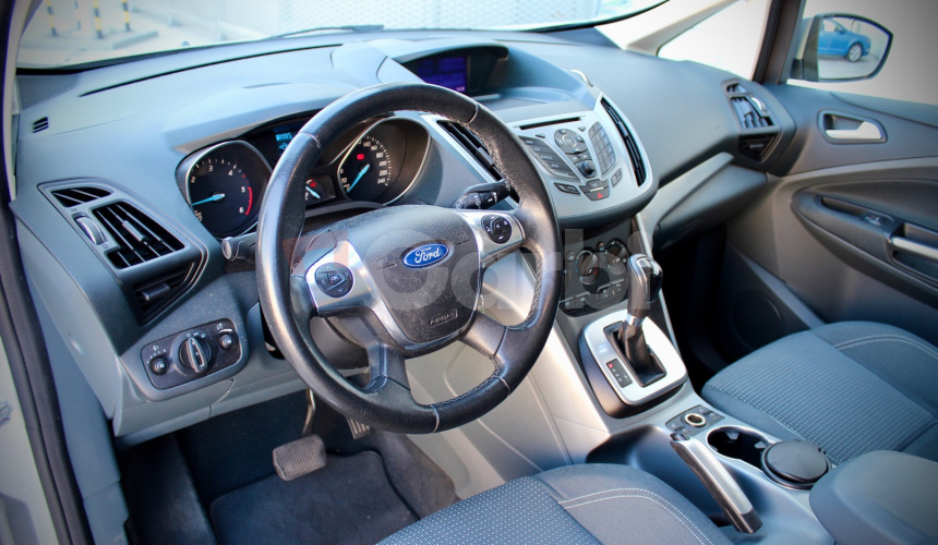 Ford C-Max 2.0 TDCi 103 kW PowerShift Titanium