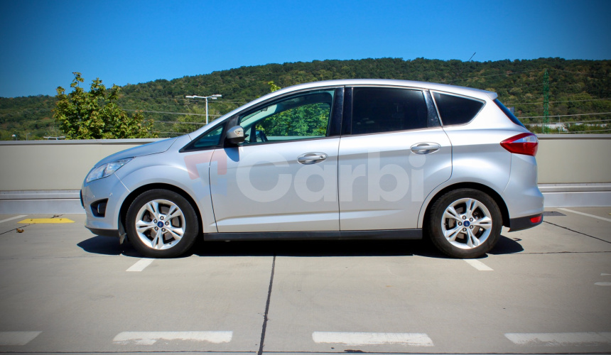 Ford C-Max 2.0 TDCi 103 kW PowerShift Titanium