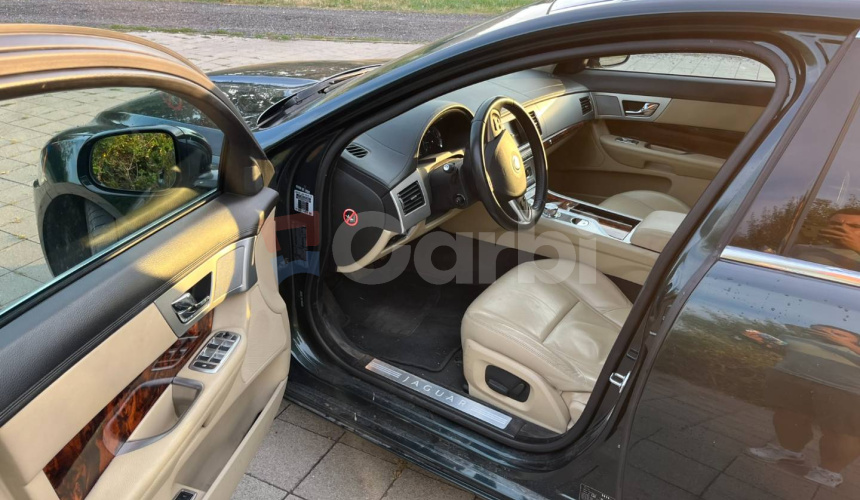 Jaguar XF Sportbrake 2.2D i4 200k Premium Luxury Automat EDITION