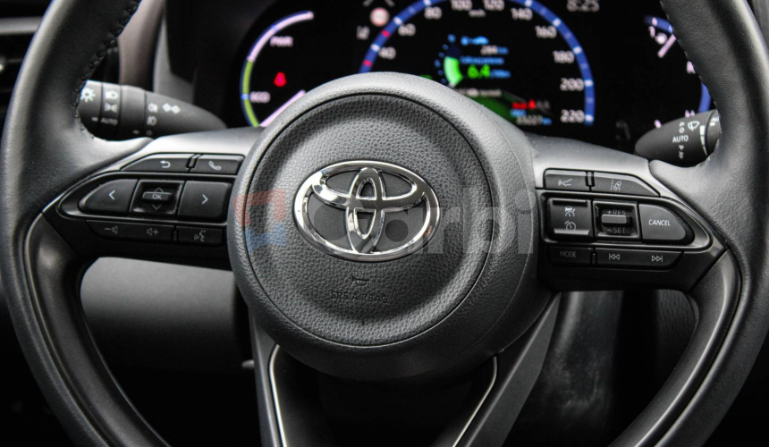 Toyota Yaris Cross Executive Monotone 1.5 Hybrid