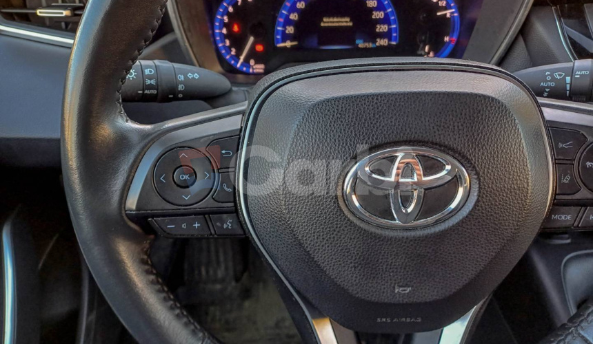 Toyota Corolla sedan 1.5 Dynamic Force Comfort Tech Style Happy Edition