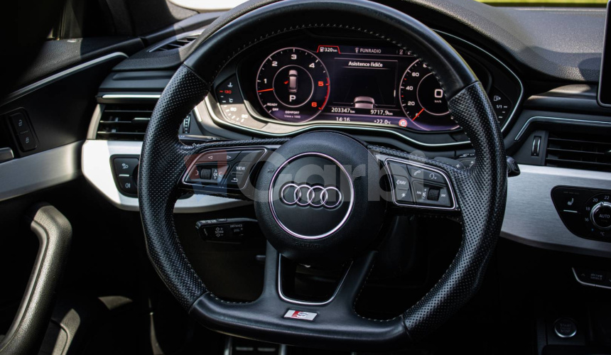 Audi A4 Avant 3.0 TDI V6 Quattro 3x Sline, Virtual cockpit, el. ťažné