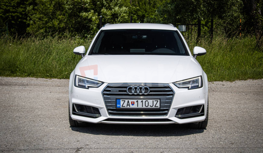 Audi A4 Avant 3.0 TDI V6 Quattro 3x Sline, Virtual cockpit, el. ťažné