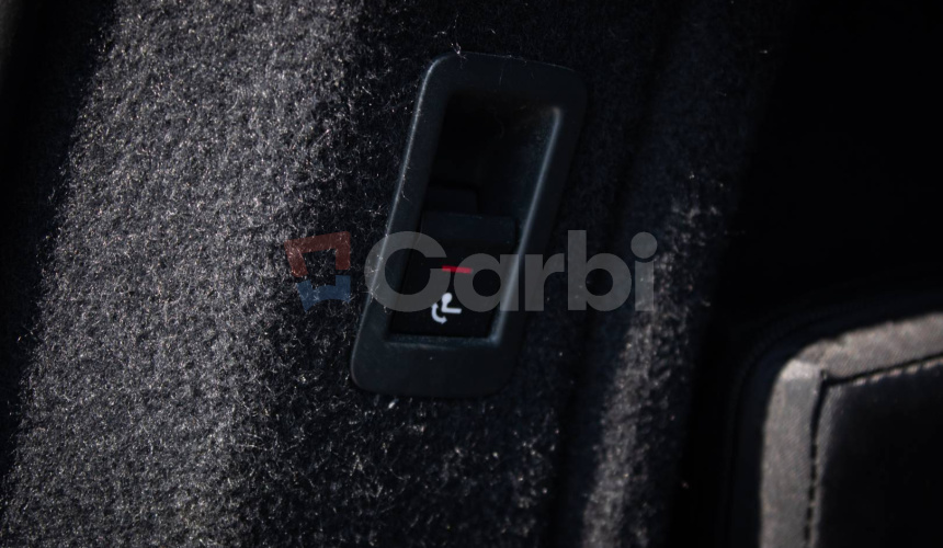 Audi A4 Avant 3.0 TDI V6 Quattro 3x Sline, Virtual cockpit, el. ťažné