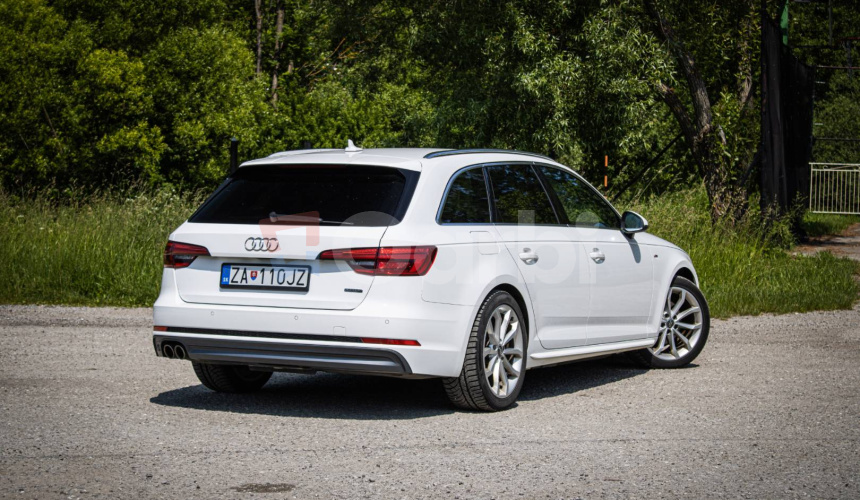 Audi A4 Avant 3.0 TDI V6 Quattro 3x Sline, Virtual cockpit, el. ťažné