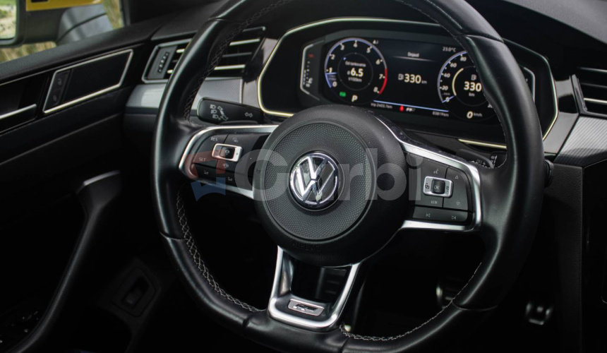 Volkswagen Arteon 2.0 TSI BMT R-Line DSG