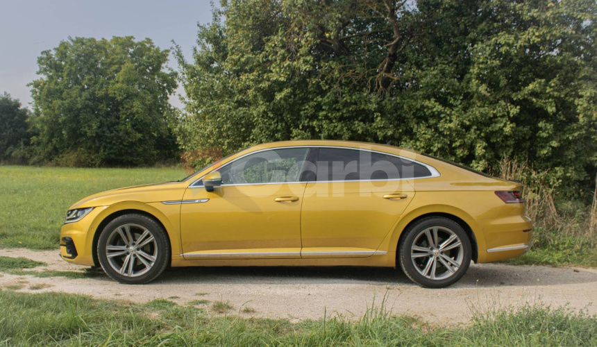 Volkswagen Arteon 2.0 TSI BMT R-Line DSG